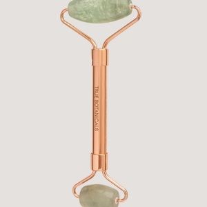 NEW! TRUE BOTANICALS Facial Roller
